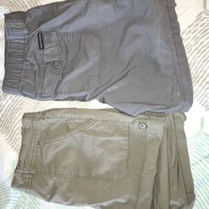 1 Pair Gray and 1 Pair Olive Casual Shorts